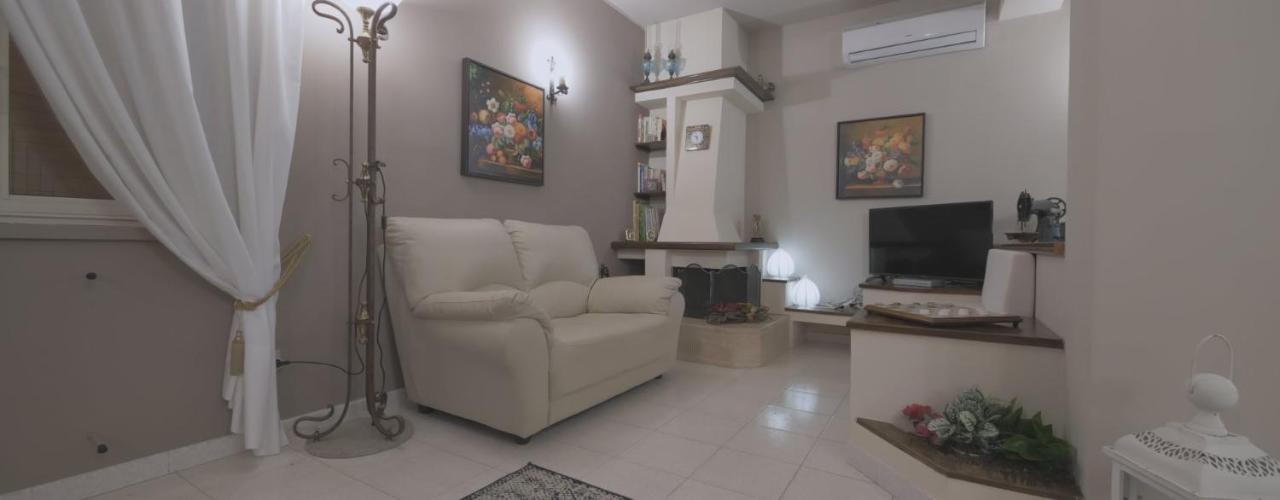 Lodico Country House กานิกัตติ ภายนอก รูปภาพ